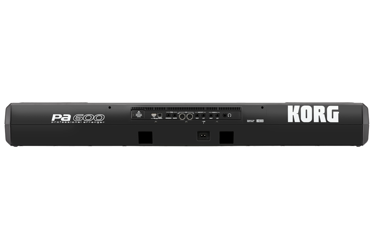 Korg Pa600